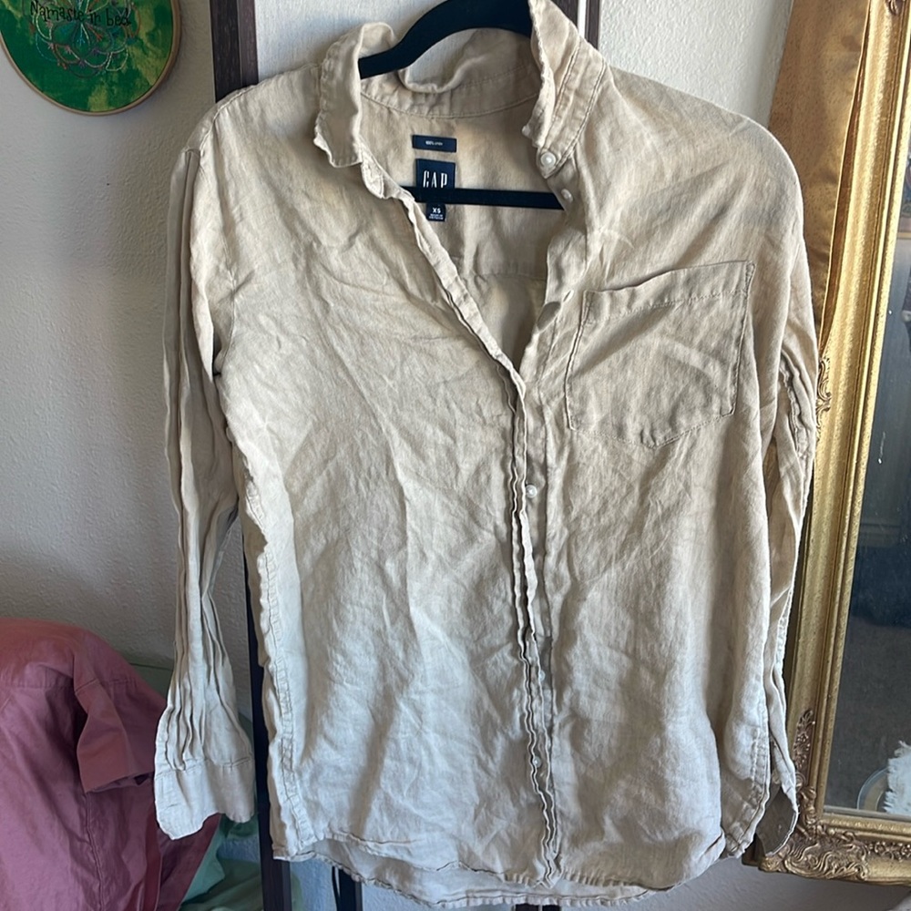XS beige long sleeve